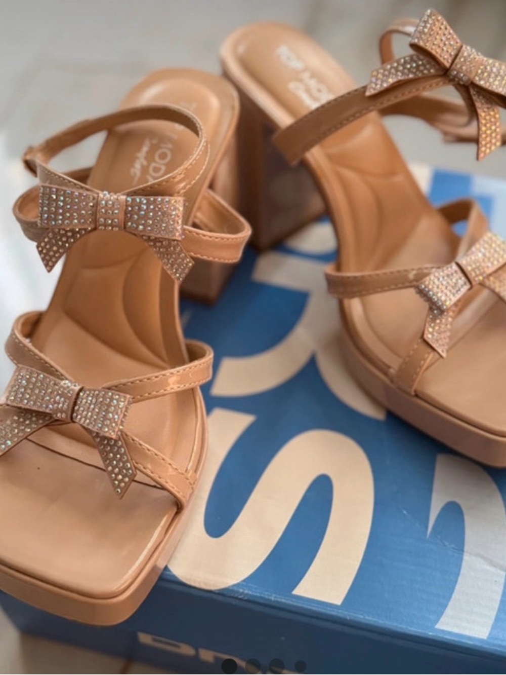 TOP Moda Nude Embellished Bow Block Heel Sandals